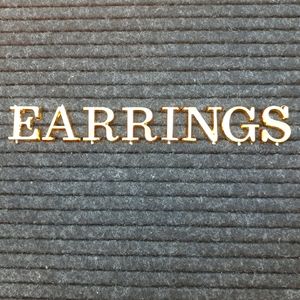 WOMEN'S EARRINGS